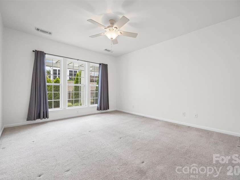 2027 Maned Goose Court, Fort Mill, SC 29707.  MLS# CAR4400613, YatesRealty ID 39604. Primary Suite