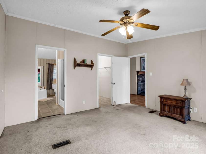 114 Leonards Lane, Weaverville, NC 28787.  MLS# CAR4309120, YatesRealty ID 3961. 