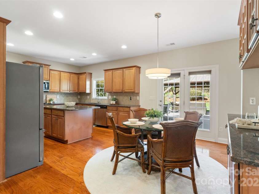 2000 Willowcrest Drive, Waxhaw, NC 28173.  MLS# CAR4229305, YatesRealty ID 3961. 