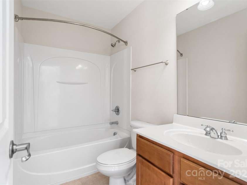 2000 Willowcrest Drive, Waxhaw, NC 28173.  MLS# CAR4229305, YatesRealty ID 3961. 