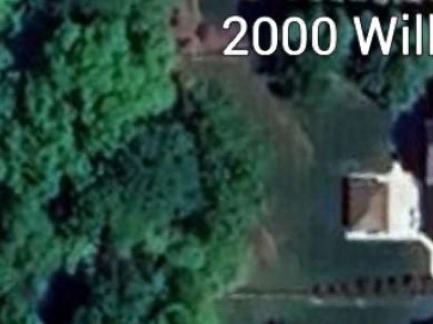 2000 Willowcrest Drive, Waxhaw, NC 28173.  MLS# CAR4229305, YatesRealty ID 3961. 