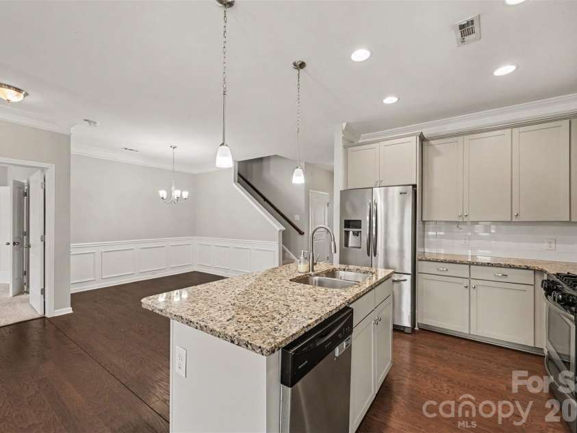 230 Sycamore Drive, Lancaster, SC 29720.  MLS# CAR4399490, YatesRealty ID 39610. 