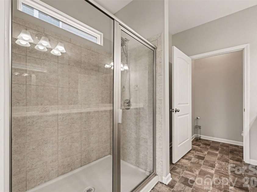 230 Sycamore Drive, Lancaster, SC 29720.  MLS# CAR4399490, YatesRealty ID 39610. 