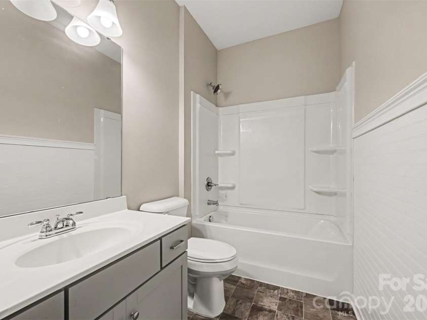 230 Sycamore Drive, Lancaster, SC 29720.  MLS# CAR4399490, YatesRealty ID 39610. 