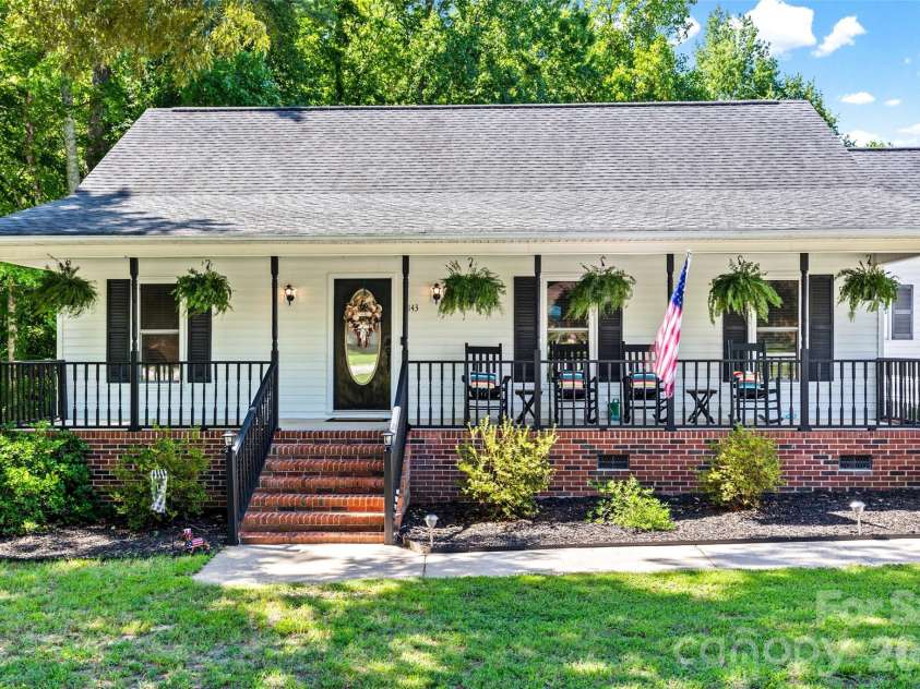 143 Old Limestone Road, York, SC 29745.  MLS# CAR4406256, YatesRealty ID 39611. 