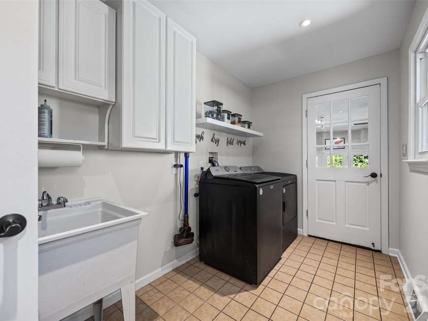 143 Old Limestone Road, York, SC 29745.  MLS# CAR4406256, YatesRealty ID 39611. 