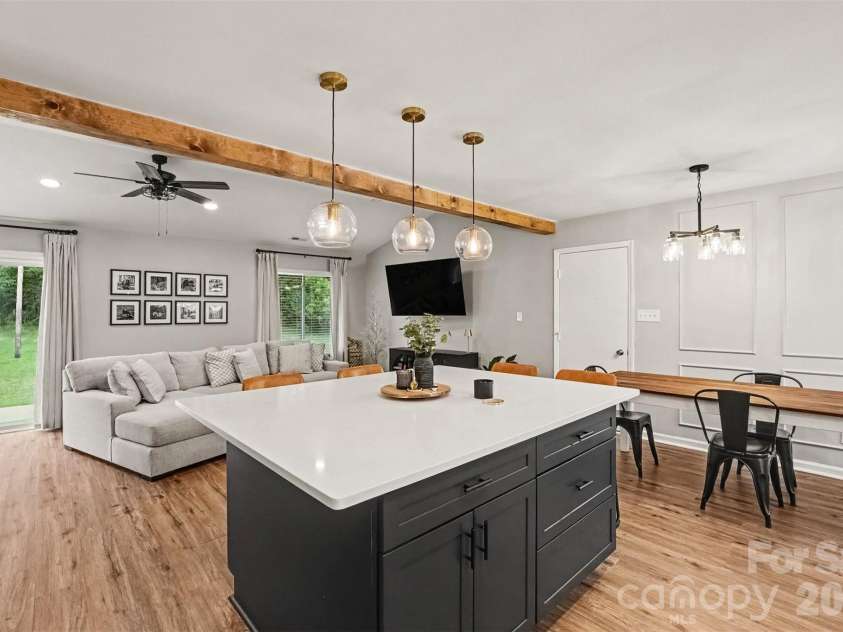 1106 Stanton Drive, Shelby, NC 28150.  MLS# CAR4403709, YatesRealty ID 39616. 