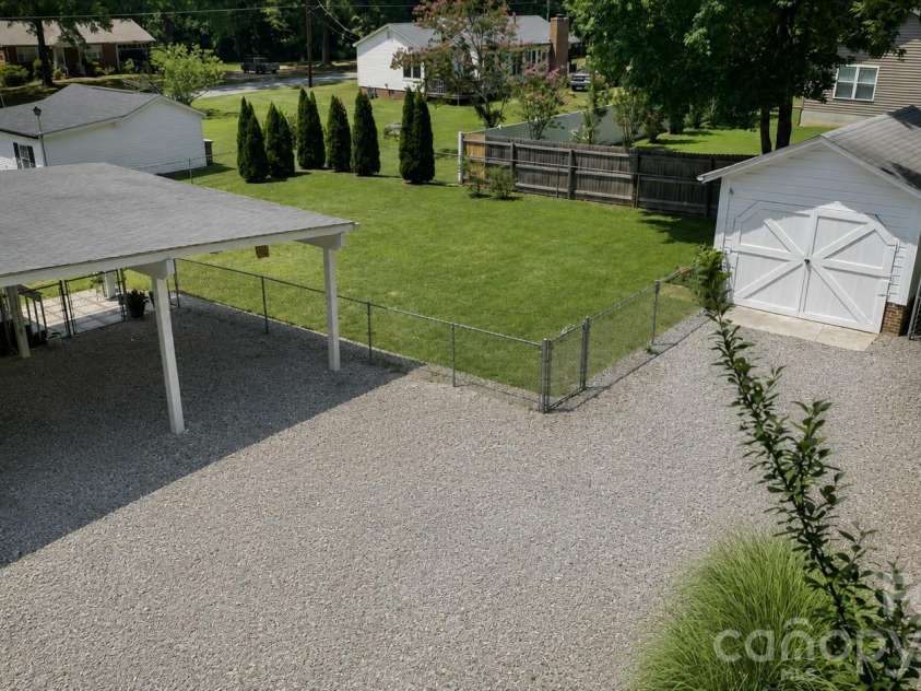 810 Ashwood Street, Kannapolis, NC 28081.  MLS# CAR4406450, YatesRealty ID 39618. 