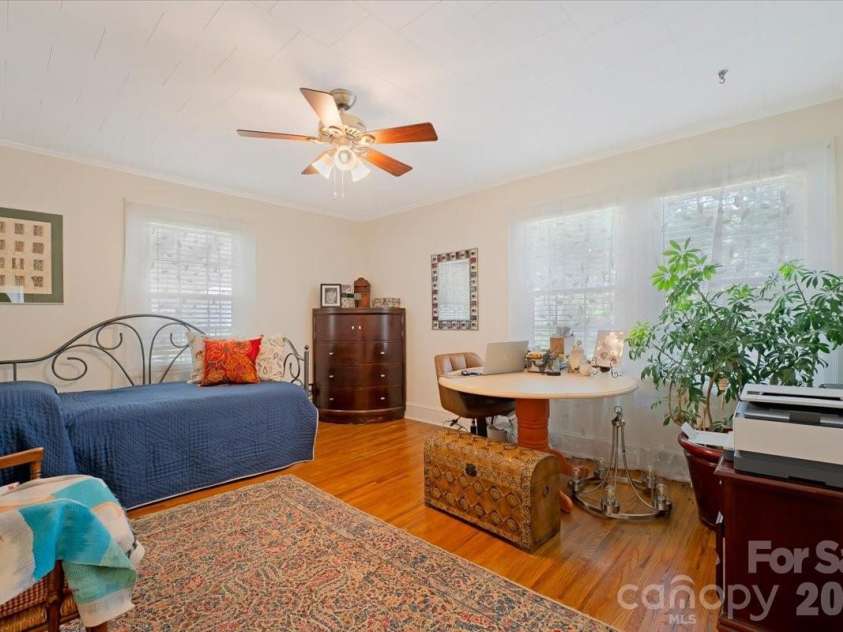 810 Ashwood Street, Kannapolis, NC 28081.  MLS# CAR4406450, YatesRealty ID 39618. 