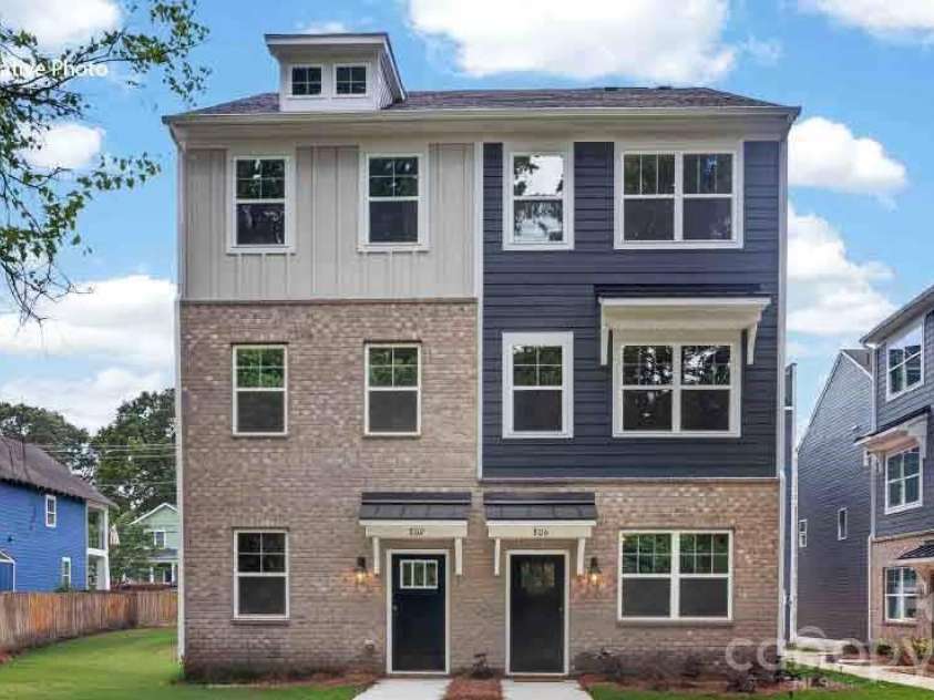 821 Hammers Lane, Charlotte, NC 28205.  MLS# CAR4406721, YatesRealty ID 39619. 