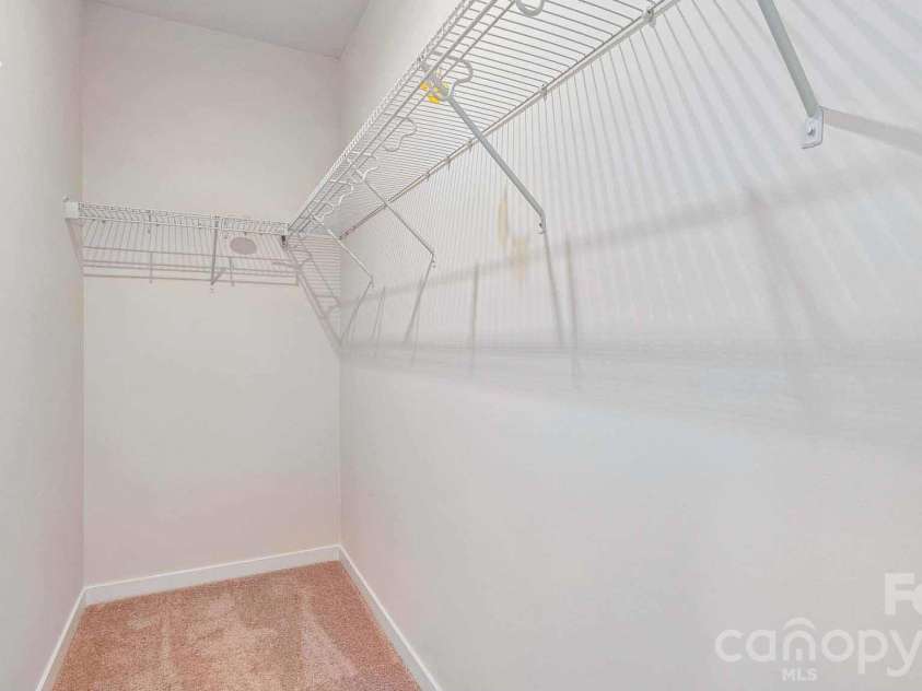 821 Hammers Lane, Charlotte, NC 28205.  MLS# CAR4406721, YatesRealty ID 39619. 