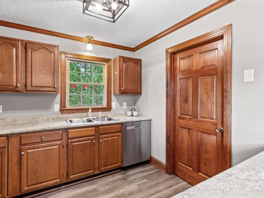 1202 Ravenwood Court, Salisbury, NC 28147.  MLS# CAR4237166, YatesRealty ID 3962. 