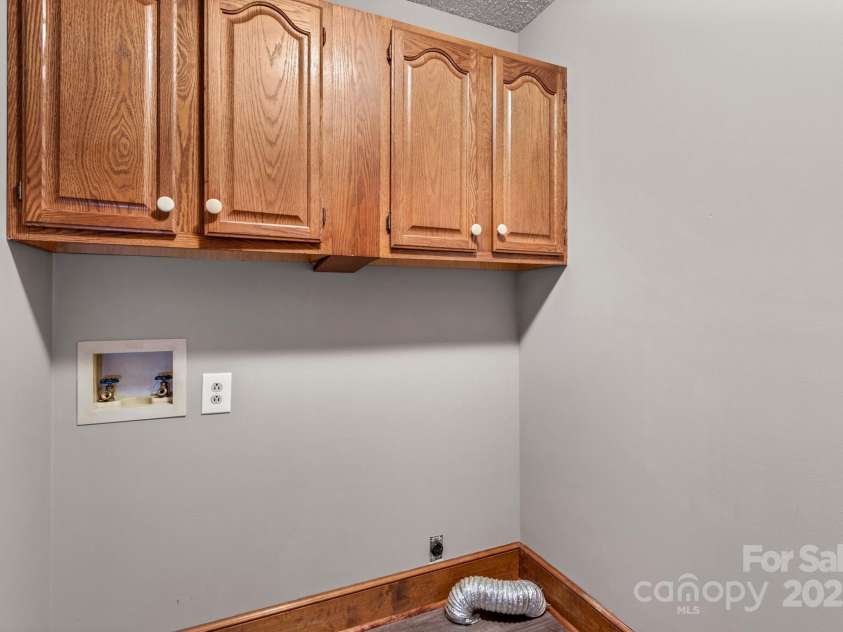 1202 Ravenwood Court, Salisbury, NC 28147.  MLS# CAR4237166, YatesRealty ID 3962. 