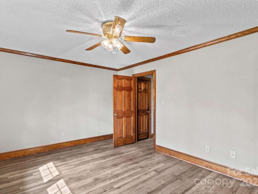 1202 Ravenwood Court, Salisbury, NC 28147.  MLS# CAR4237166, YatesRealty ID 3962. 