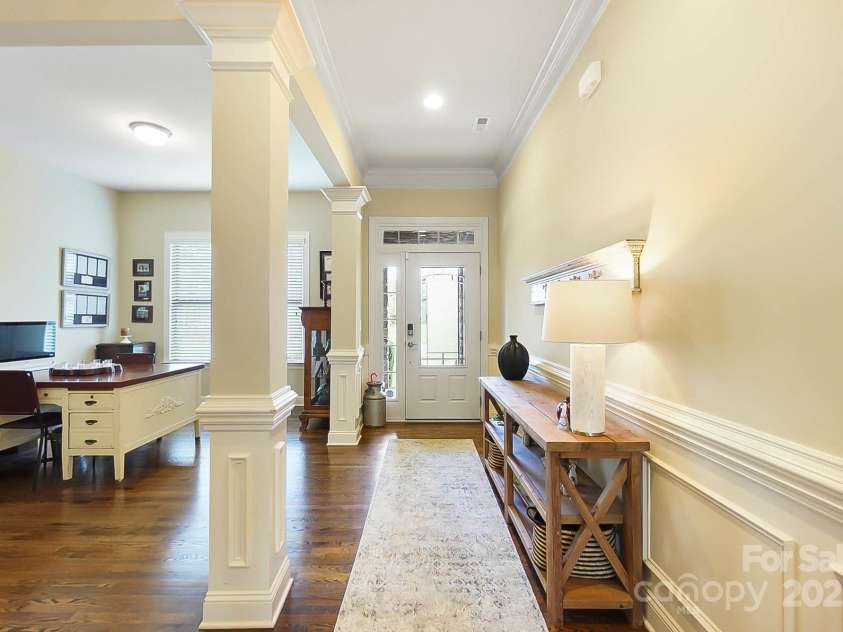 1419 Vickery Drive, Matthews, NC 28104.  MLS# CAR4327392, YatesRealty ID 3962. 