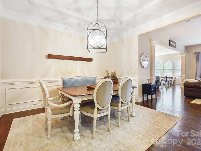 1419 Vickery Drive, Matthews, NC 28104.  MLS# CAR4327392, YatesRealty ID 3962. 