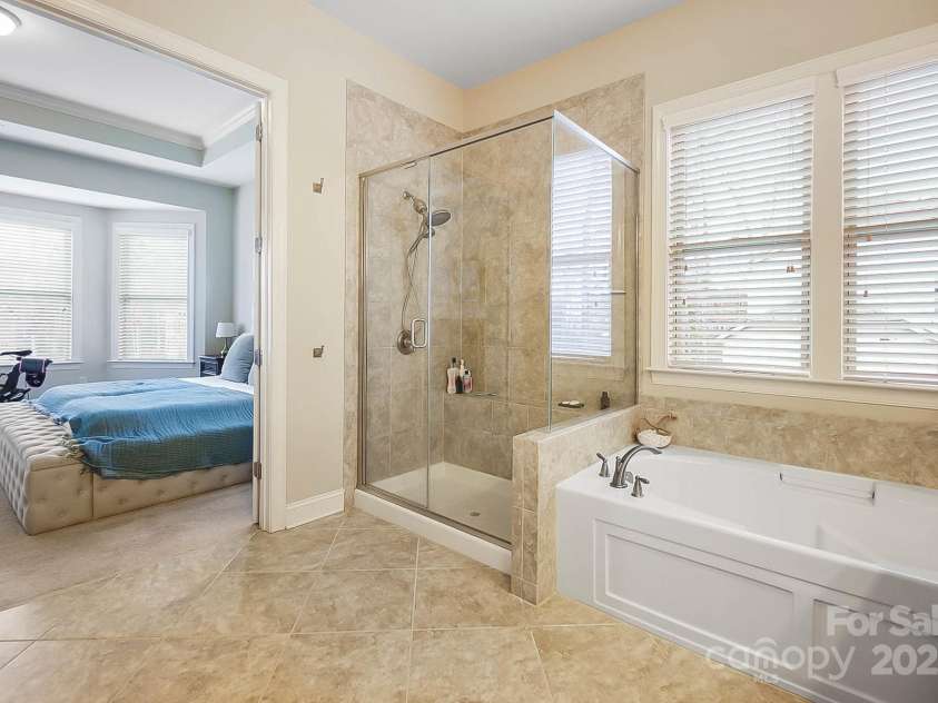 1419 Vickery Drive, Matthews, NC 28104.  MLS# CAR4327392, YatesRealty ID 3962. 