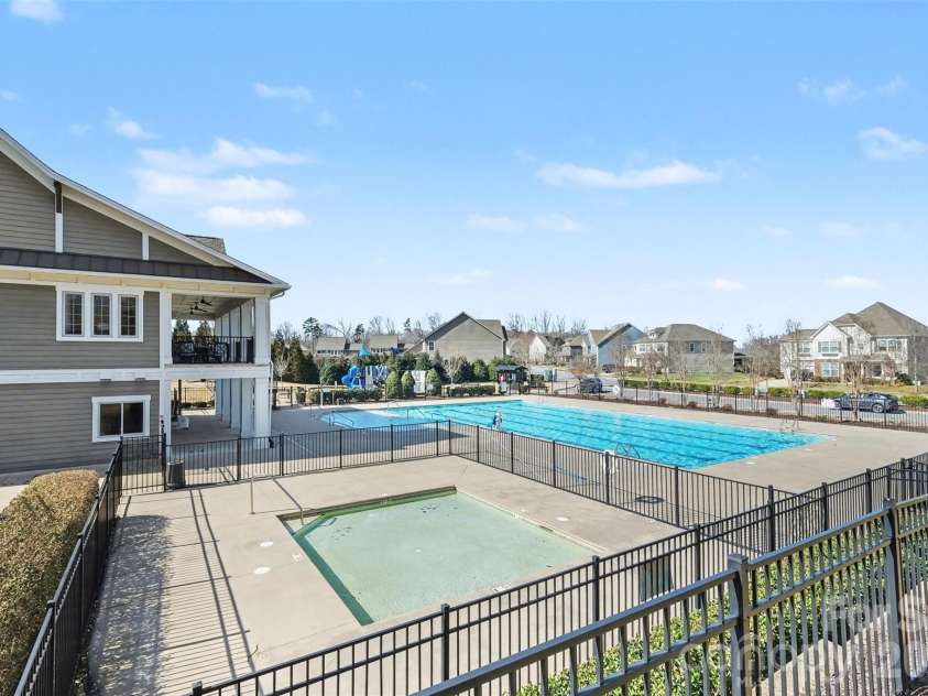 14510 Grundys Way, Davidson, NC 28036.  MLS# CAR4347789, YatesRealty ID 3962. 