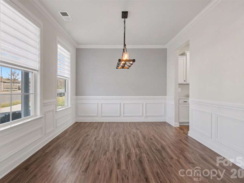 14510 Grundys Way, Davidson, NC 28036.  MLS# CAR4347789, YatesRealty ID 3962. Dining Room