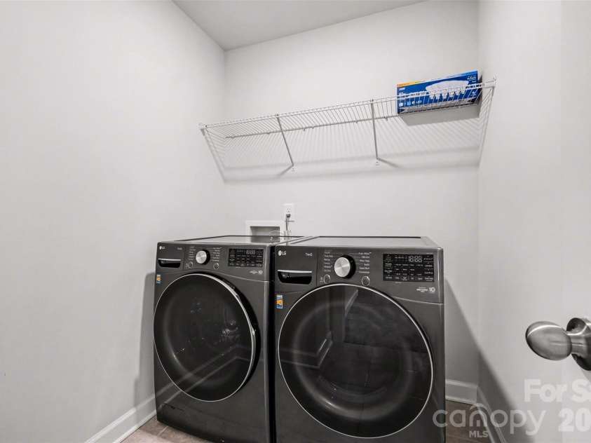 14510 Grundys Way, Davidson, NC 28036.  MLS# CAR4347789, YatesRealty ID 3962. Laundry Room 
