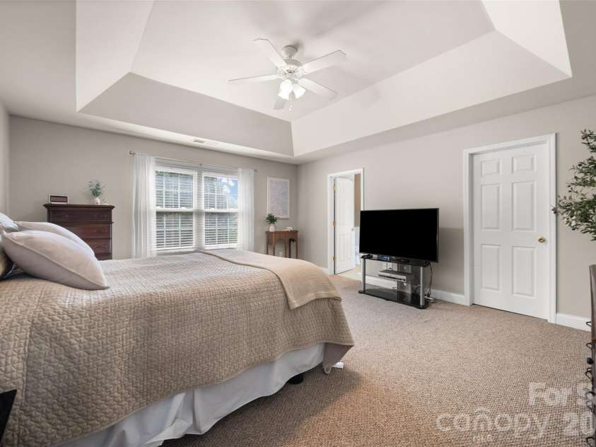 3339 Kingshire Way, Clover, SC 29710.  MLS# CAR4404024, YatesRealty ID 39623. 