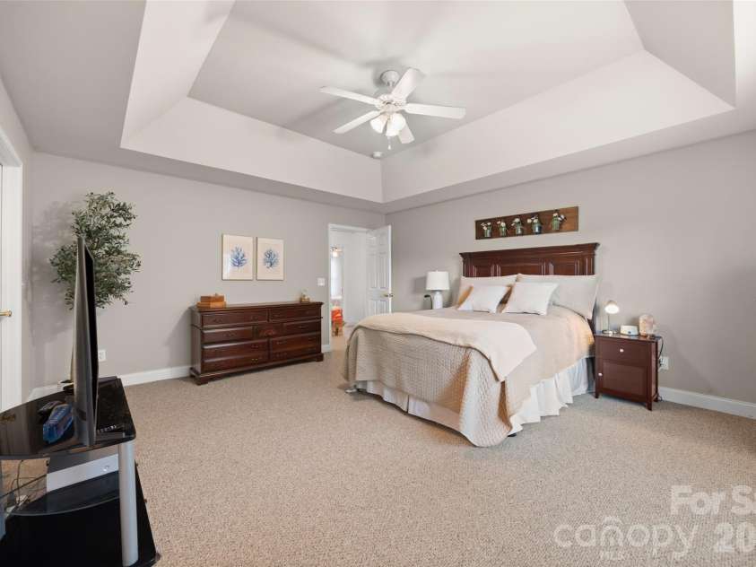 3339 Kingshire Way, Clover, SC 29710.  MLS# CAR4404024, YatesRealty ID 39623. 