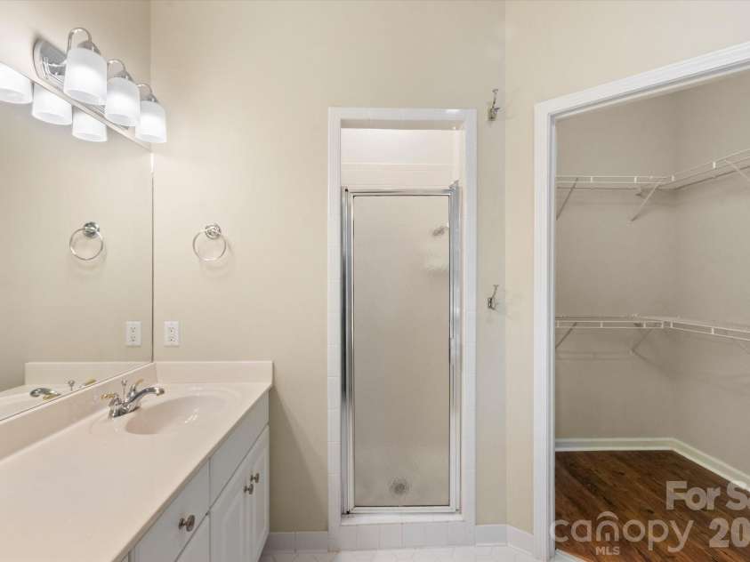 36 Sheffield Place, Brevard, NC 28712.  MLS# CAR4402157, YatesRealty ID 39626. 