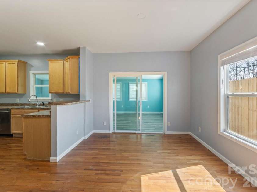 84 Poplar Street, Brevard, NC 28712.  MLS# CAR4403421, YatesRealty ID 39627. 