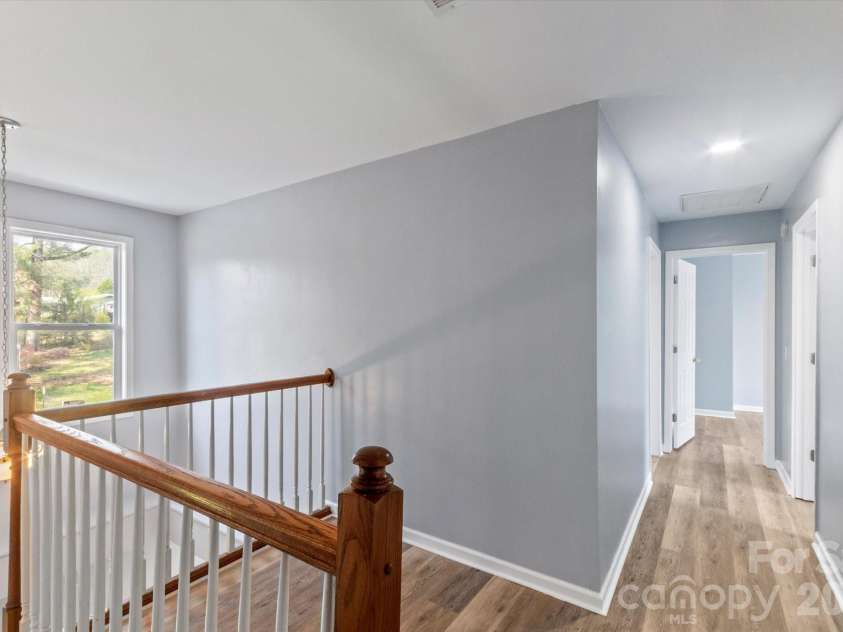 84 Poplar Street, Brevard, NC 28712.  MLS# CAR4403421, YatesRealty ID 39627. 