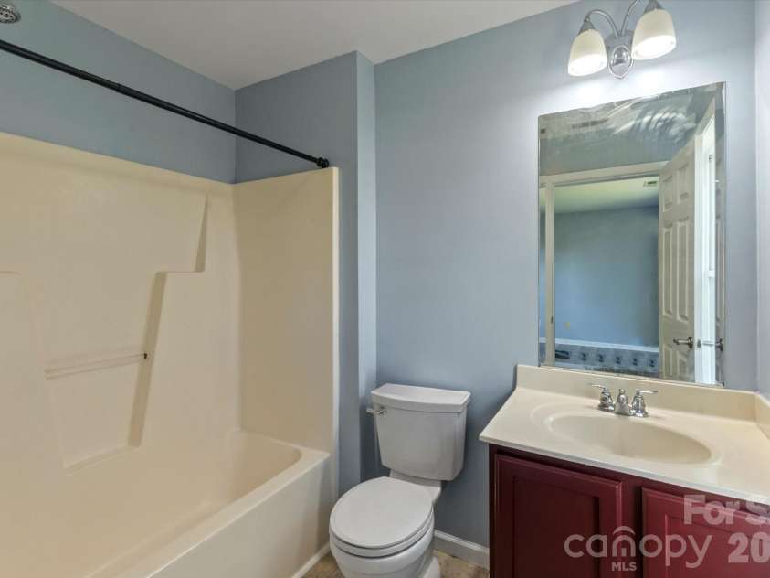 84 Poplar Street, Brevard, NC 28712.  MLS# CAR4403421, YatesRealty ID 39627. 