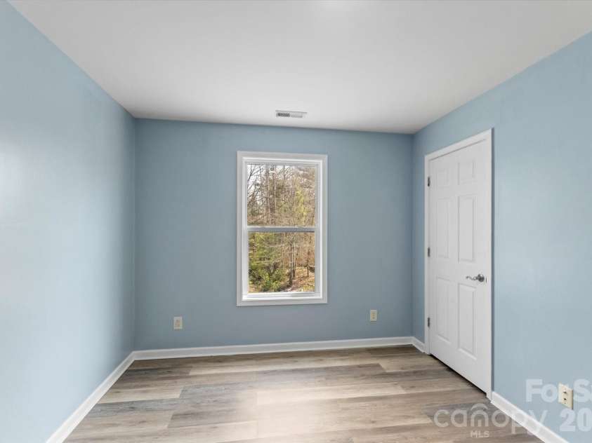 84 Poplar Street, Brevard, NC 28712.  MLS# CAR4403421, YatesRealty ID 39627. 