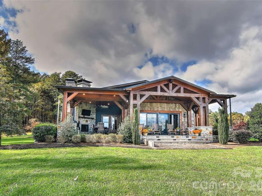 153 Badenyon Place, Union Grove, NC 28689.  MLS# CAR4229151, YatesRealty ID 3963. 