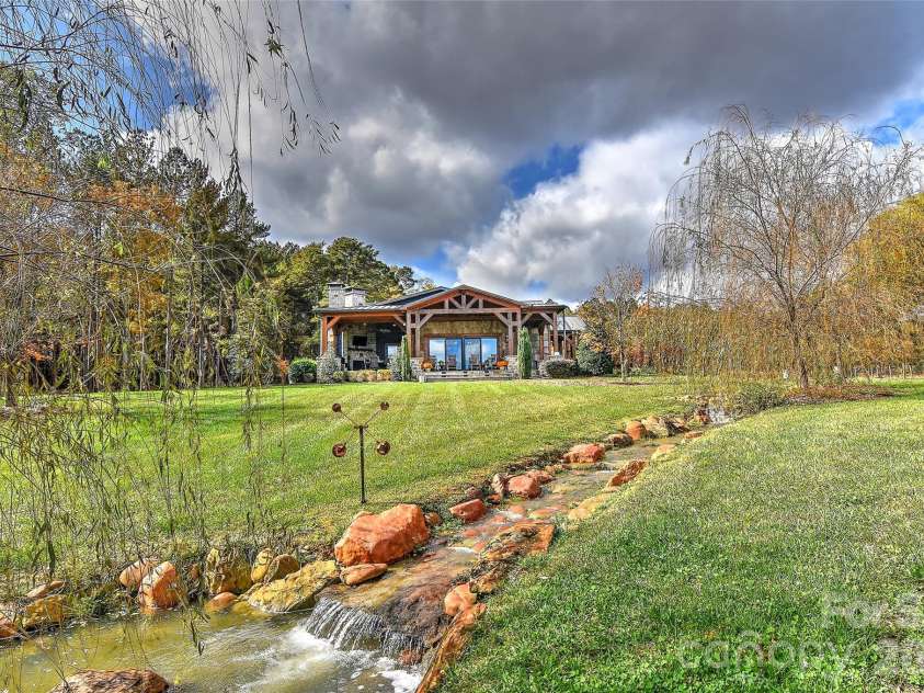 153 Badenyon Place, Union Grove, NC 28689.  MLS# CAR4229151, YatesRealty ID 3963. 