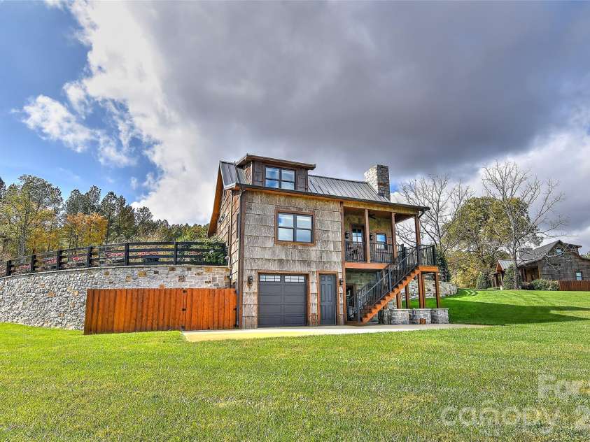 153 Badenyon Place, Union Grove, NC 28689.  MLS# CAR4229151, YatesRealty ID 3963. 