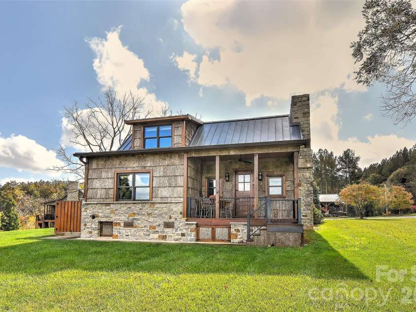 153 Badenyon Place, Union Grove, NC 28689.  MLS# CAR4229151, YatesRealty ID 3963. 