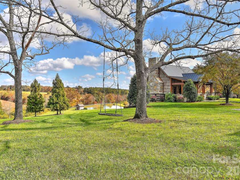 153 Badenyon Place, Union Grove, NC 28689.  MLS# CAR4229151, YatesRealty ID 3963. 