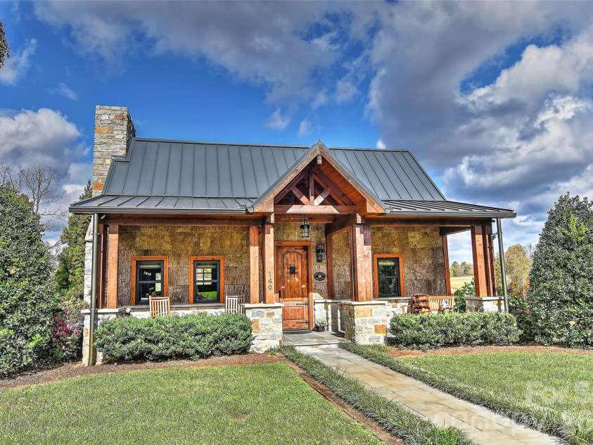 153 Badenyon Place, Union Grove, NC 28689.  MLS# CAR4229151, YatesRealty ID 3963. 