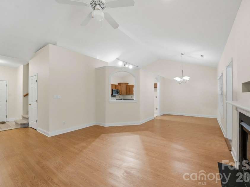 139 Spicewood Circle, Troutman, NC 28166.  MLS# CAR4405852, YatesRealty ID 39631. 