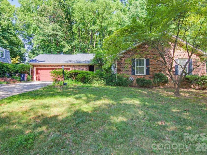 3608 Plympton Place, Greensboro, NC 27410.  MLS# CAR4406503, YatesRealty ID 39632. 