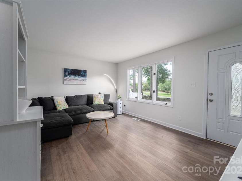 1934 Hickory Hills Drive, Denver, NC 28037.  MLS# CAR4209236, YatesRealty ID 3964. 