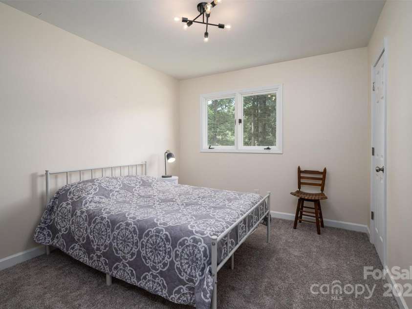 1934 Hickory Hills Drive, Denver, NC 28037.  MLS# CAR4209236, YatesRealty ID 3964. 