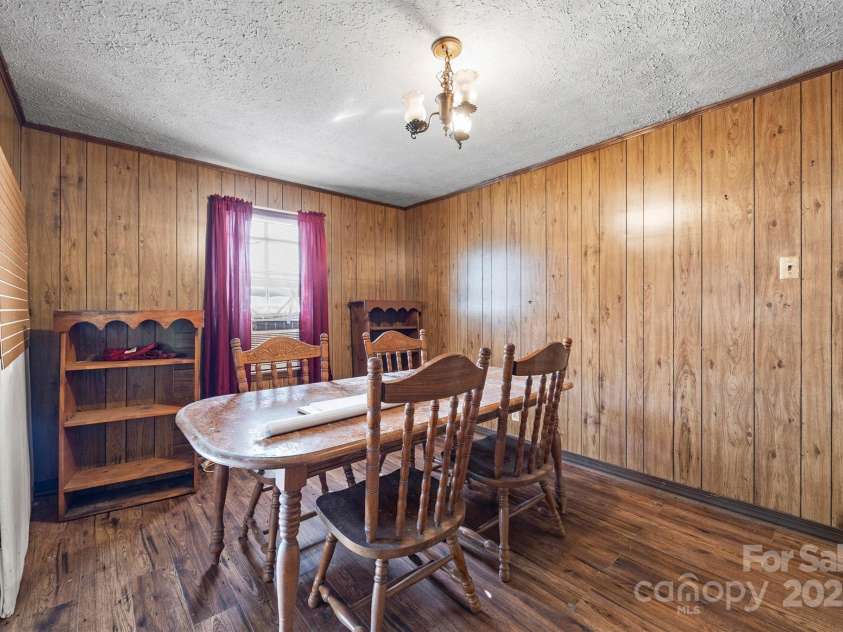 2012 Baton Rouge Road, Chester, SC 29706.  MLS# CAR4328649, YatesRealty ID 3964. 