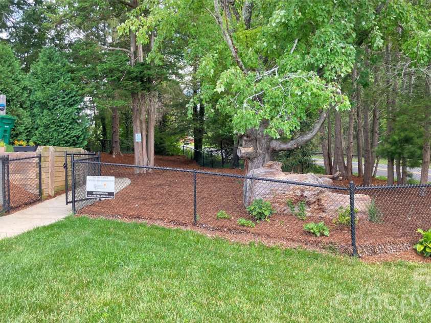 1017 Baldwin Commons Drive, Arden, NC 28704.  MLS# CAR4407131, YatesRealty ID 39643. 