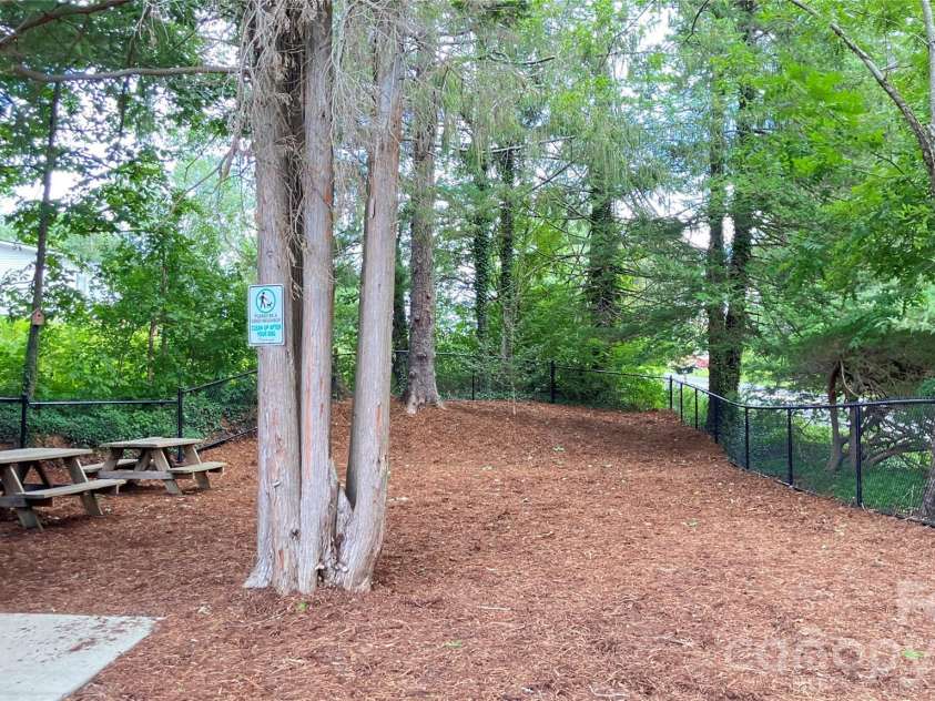 1017 Baldwin Commons Drive, Arden, NC 28704.  MLS# CAR4407131, YatesRealty ID 39643. 