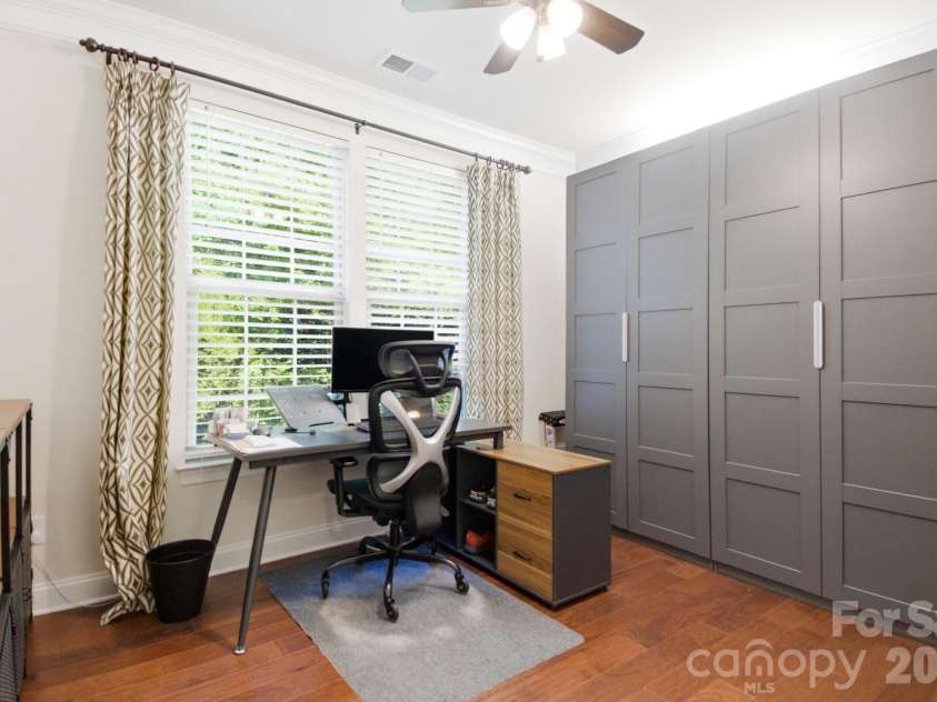 8306 Early Bird Way, Charlotte, NC 28227.  MLS# CAR4405672, YatesRealty ID 39644. Office