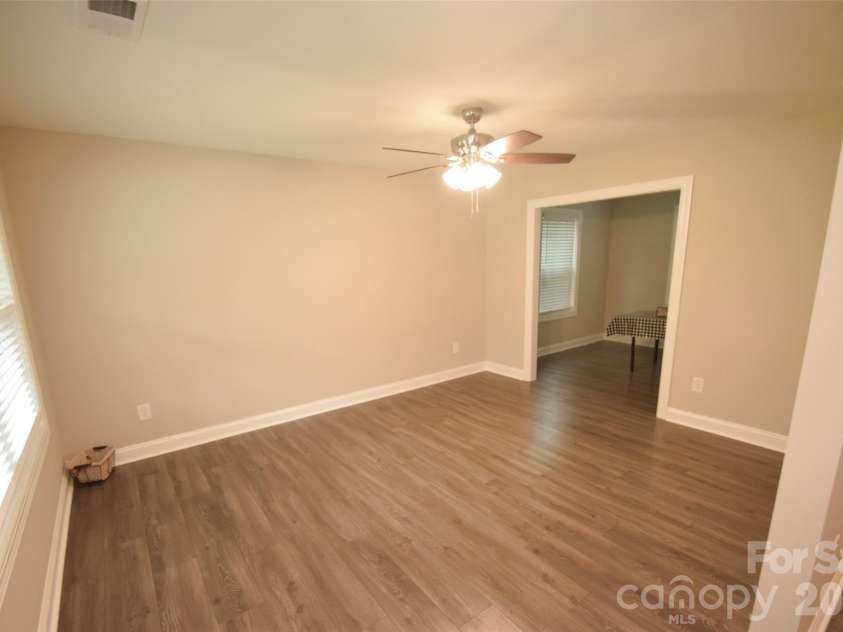 921 Pineridge Street, Concord, NC 28025.  MLS# CAR4407279, YatesRealty ID 39645. 