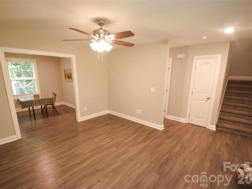 921 Pineridge Street, Concord, NC 28025.  MLS# CAR4407279, YatesRealty ID 39645. 