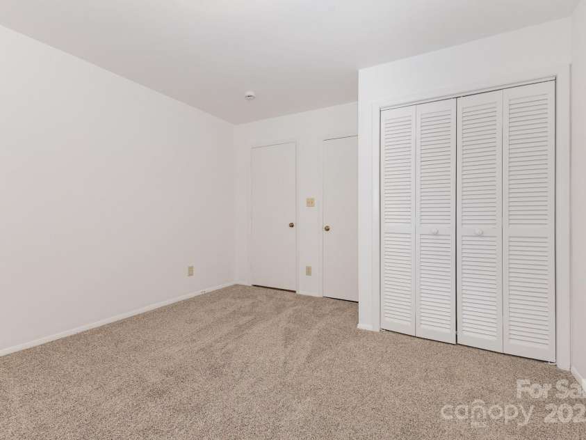 9120 Nolley Court, Charlotte, NC 28270.  MLS# CAR4304282, YatesRealty ID 39648. 