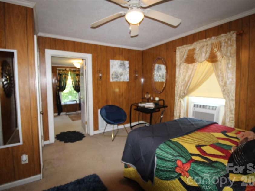438 Folk Street, Lenoir, NC 28645.  MLS# CAR4405915, YatesRealty ID 39649. 