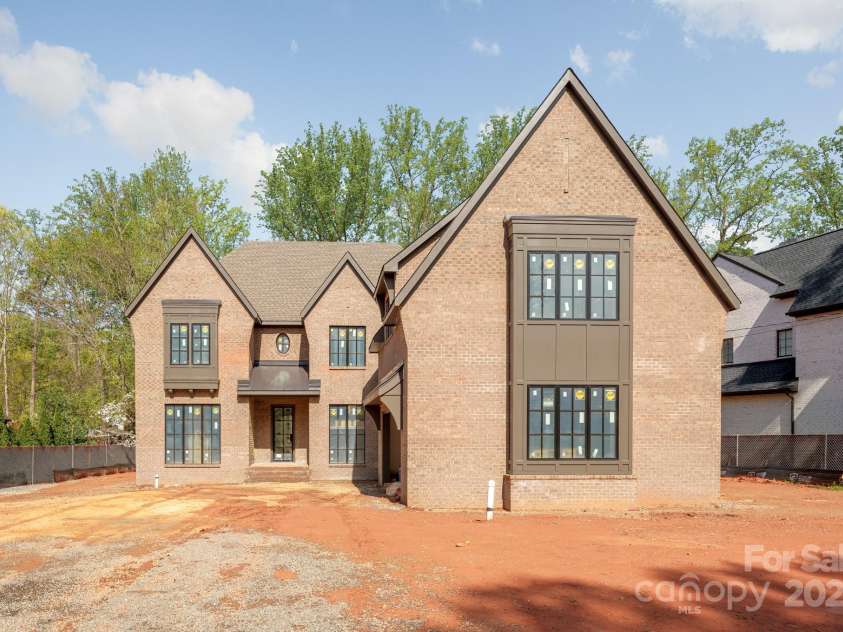 412 Jefferson Drive, Charlotte, NC 28270.  MLS# CAR4240486, YatesRealty ID 3965. 